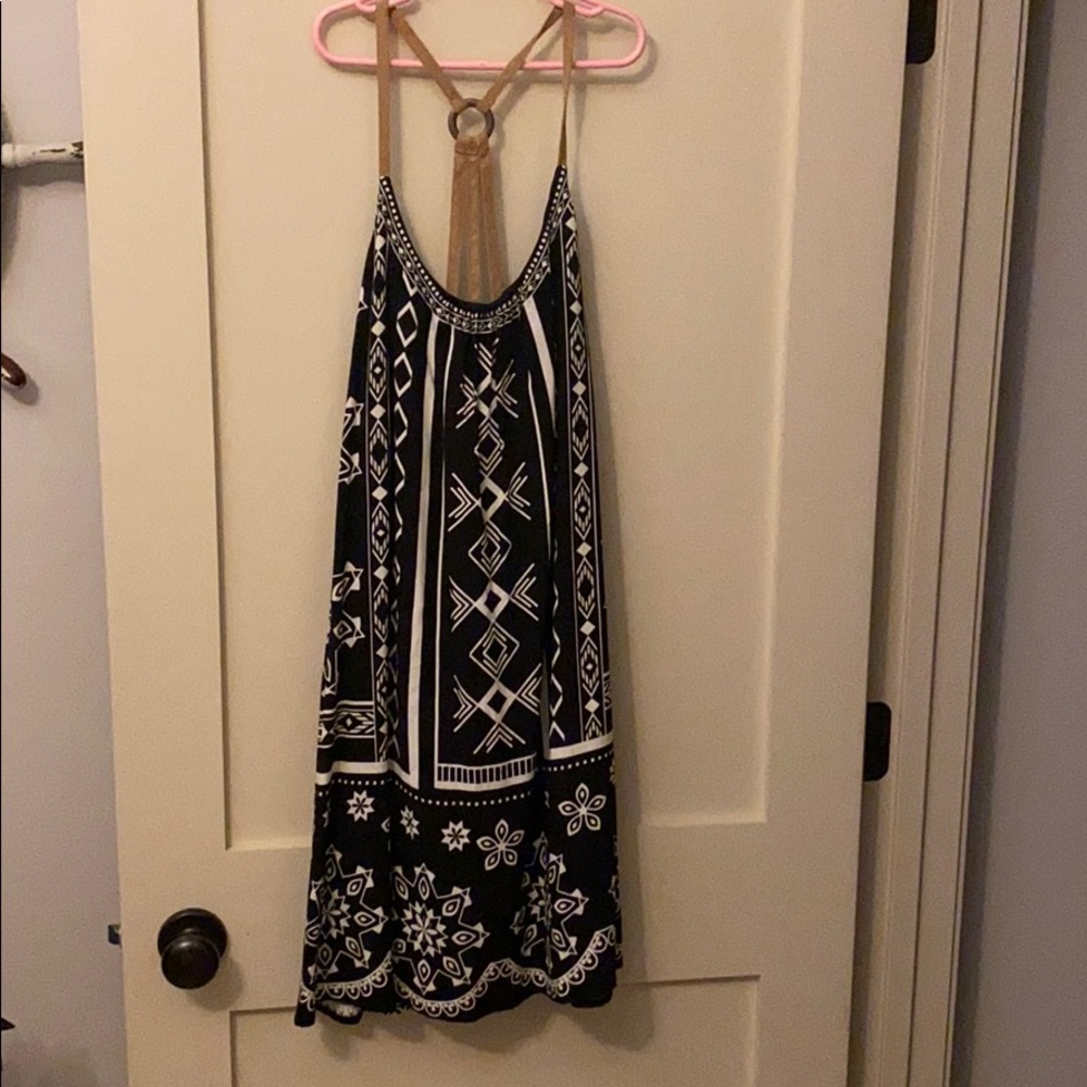 Black/White Dress